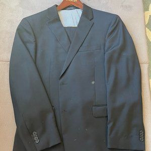 Tommy Hilfiger Mens Suite Size
